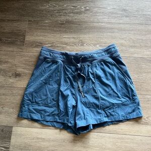 Lululemon Dance Studio High Rise Short 3.5”